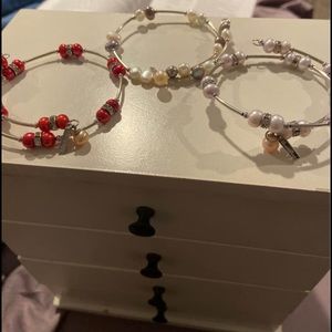 3 bracelets